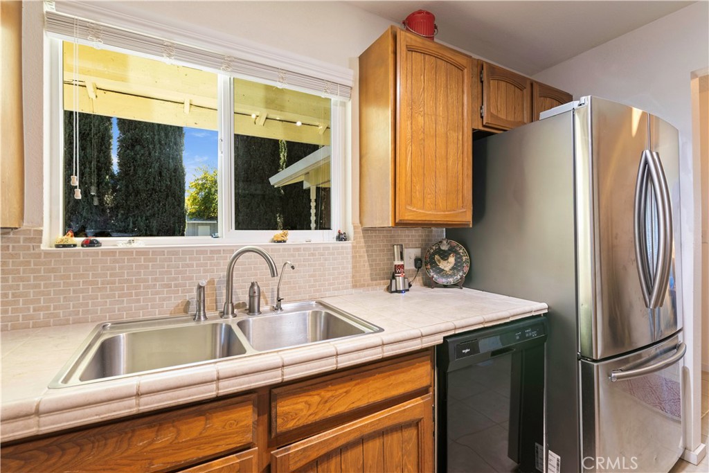 6825 Virginia, Lucerne, CA 95458