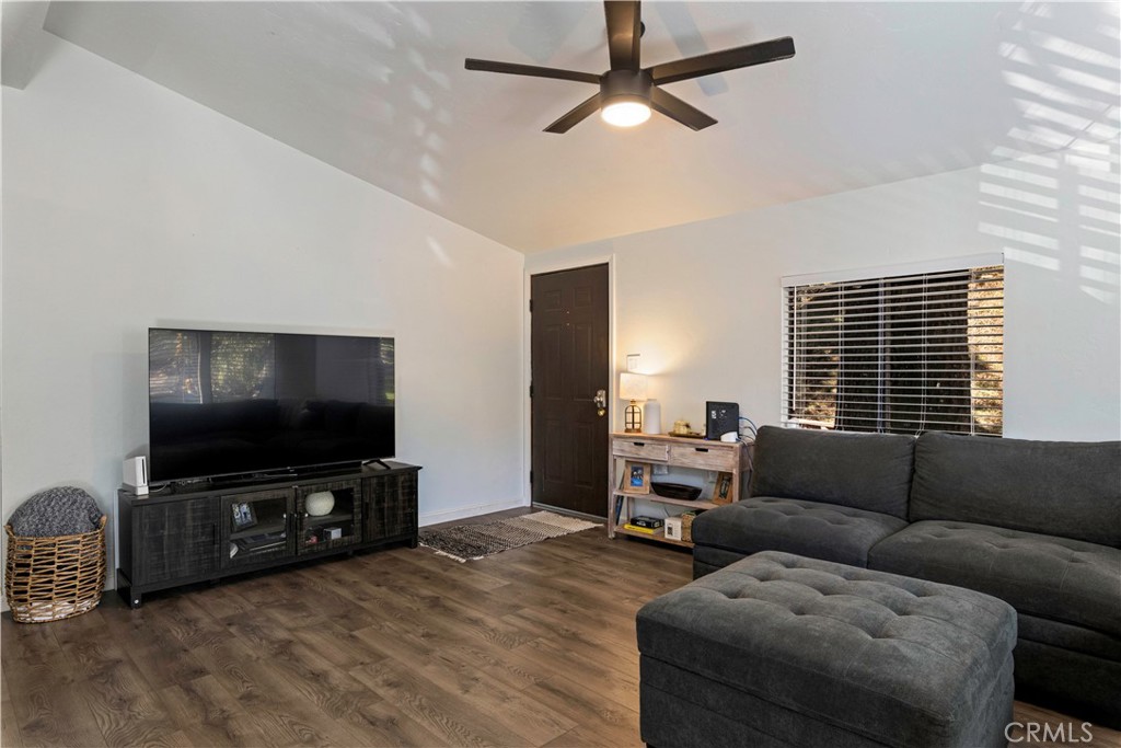 2305 Alta Vista, Lucerne, CA 95458