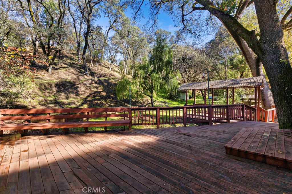 2305 Alta Vista, Lucerne, CA 95458