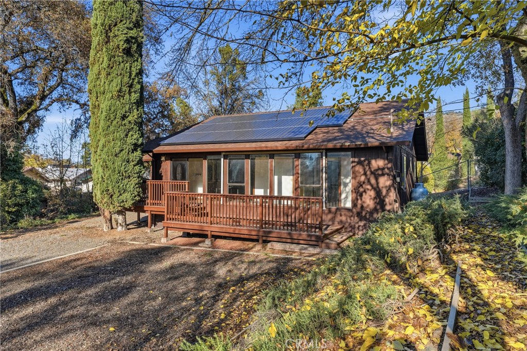 4080 Kensington Way, Lucerne, CA 95458