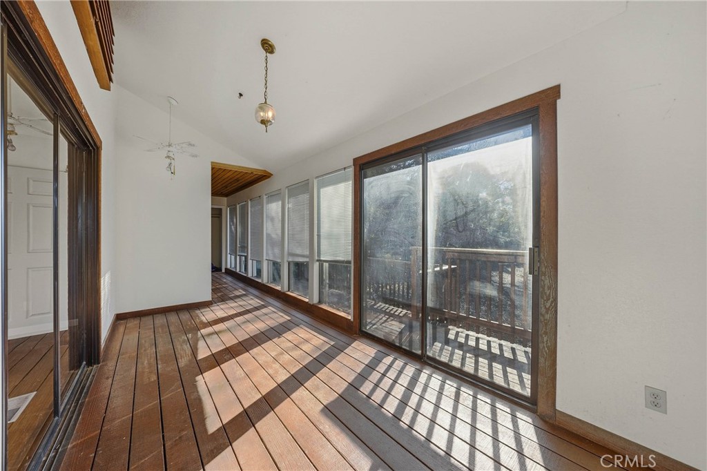 4080 Kensington Way, Lucerne, CA 95458