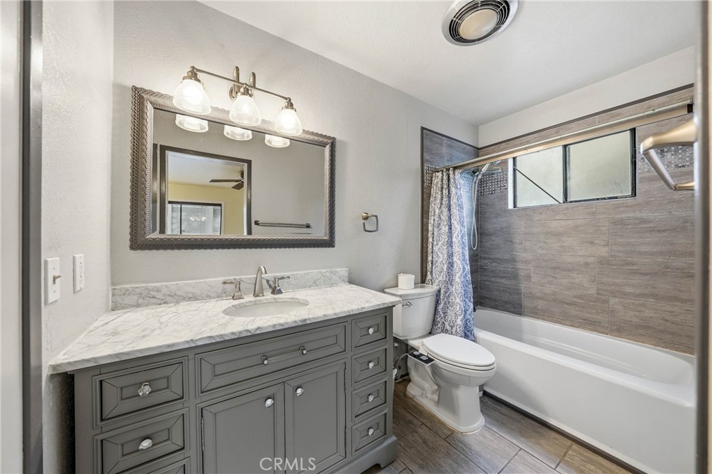 4080 Kensington Way, Lucerne, CA 95458