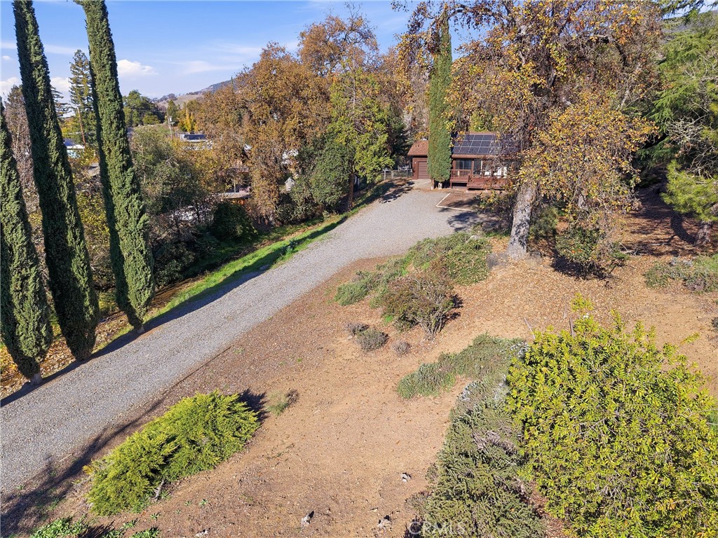 4080 Kensington Way, Lucerne, CA 95458