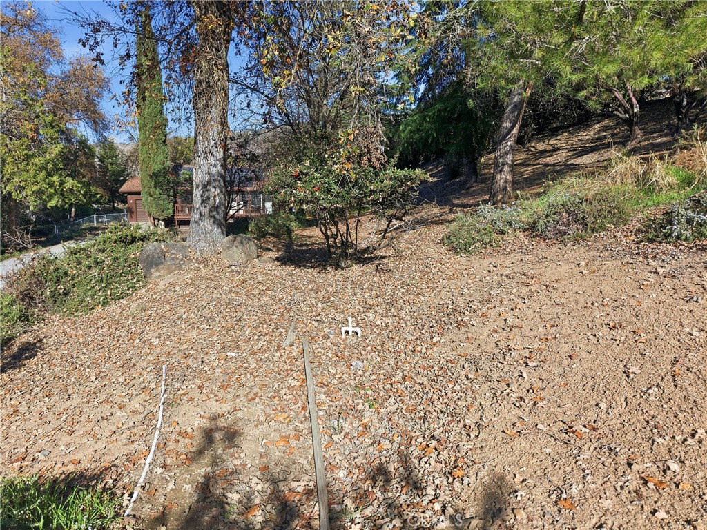 4080 Kensington Way, Lucerne, CA 95458