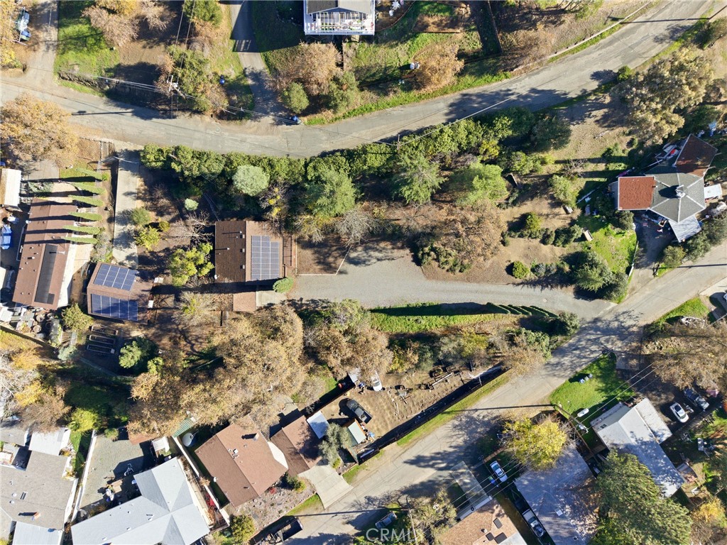 4080 Kensington Way, Lucerne, CA 95458