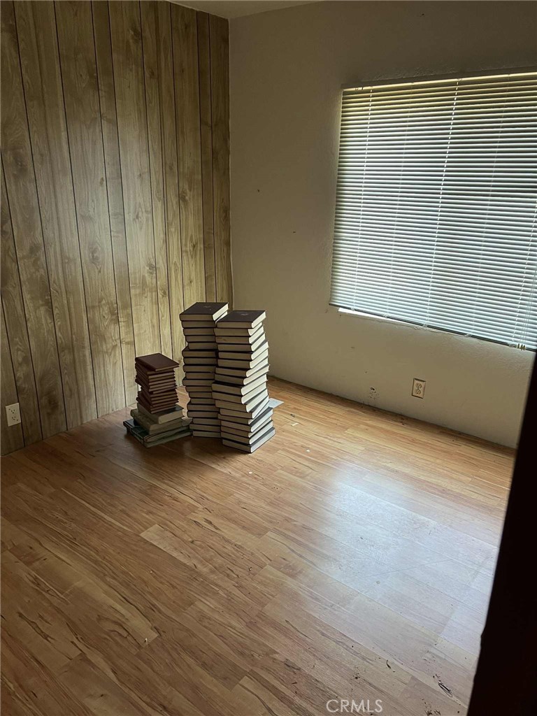 6145 2nd Ave, Lucerne, CA 95458