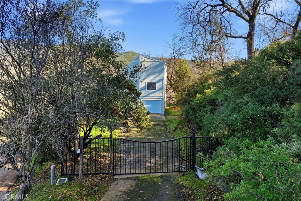 6963 Panoramic, Lucerne, CA 95458