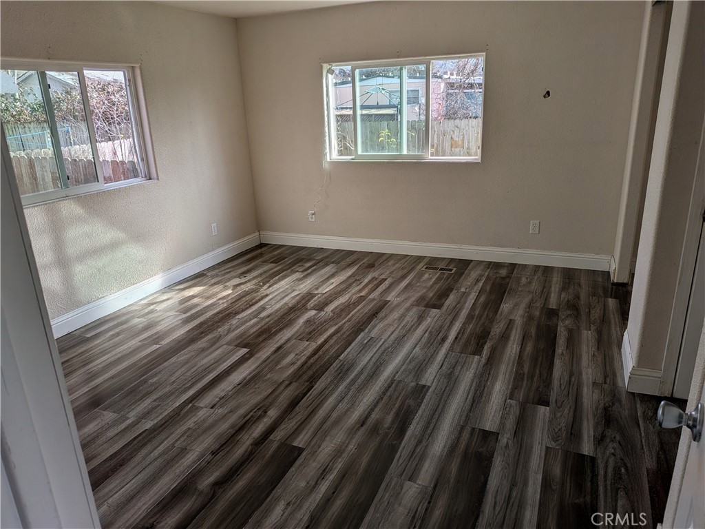 6029 1st Ave, Lucerne, CA 95458