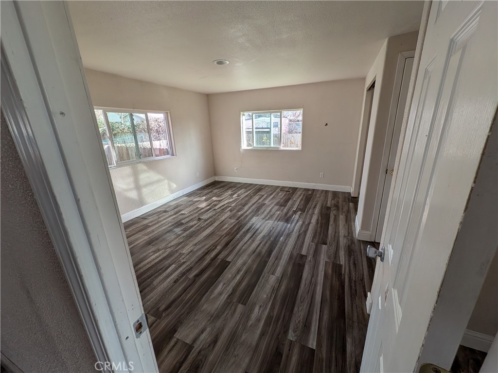 6029 1st Ave, Lucerne, CA 95458