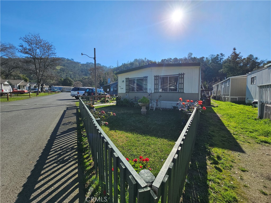 3630 Country Club #70, Lucerne, CA 95458