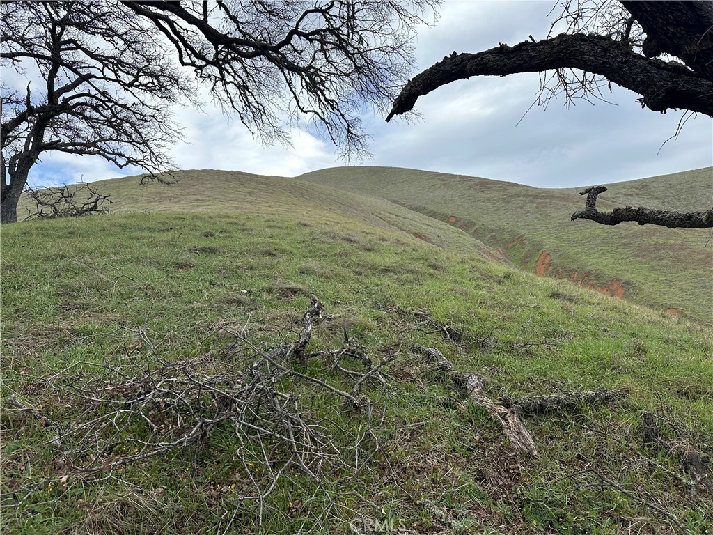 7004 E. Hwy 20, Lucerne, CA 95458