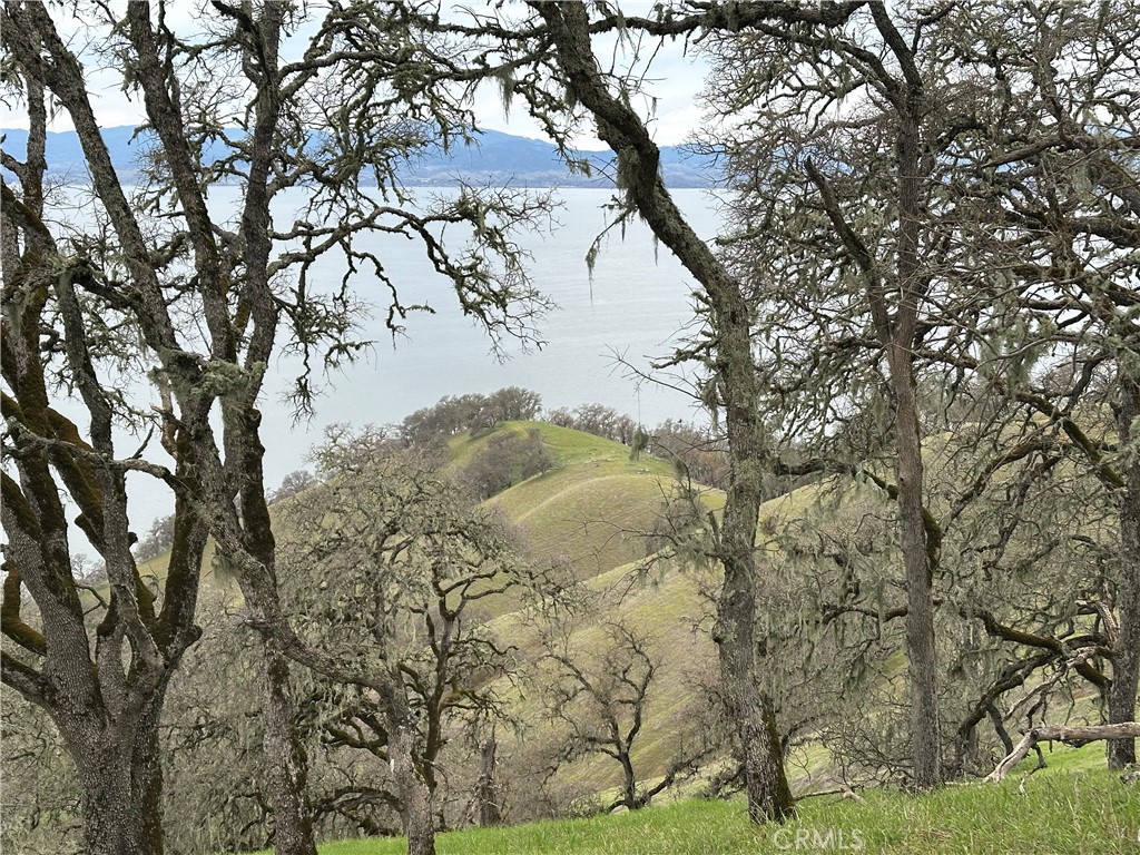 7004 E. Hwy 20, Lucerne, CA 95458