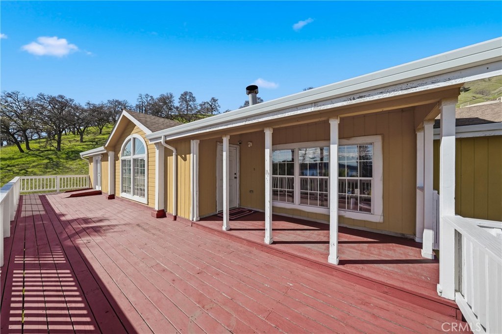 7765 Verna Way, Lucerne, CA 95458