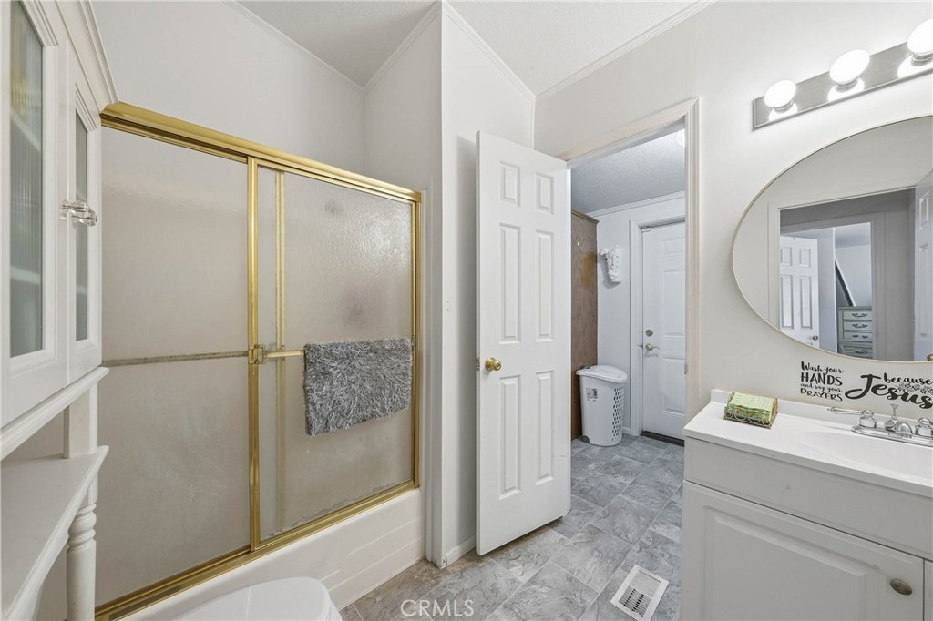 7765 Verna Way, Lucerne, CA 95458