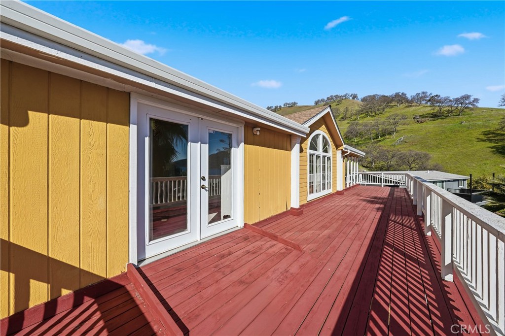 7765 Verna Way, Lucerne, CA 95458