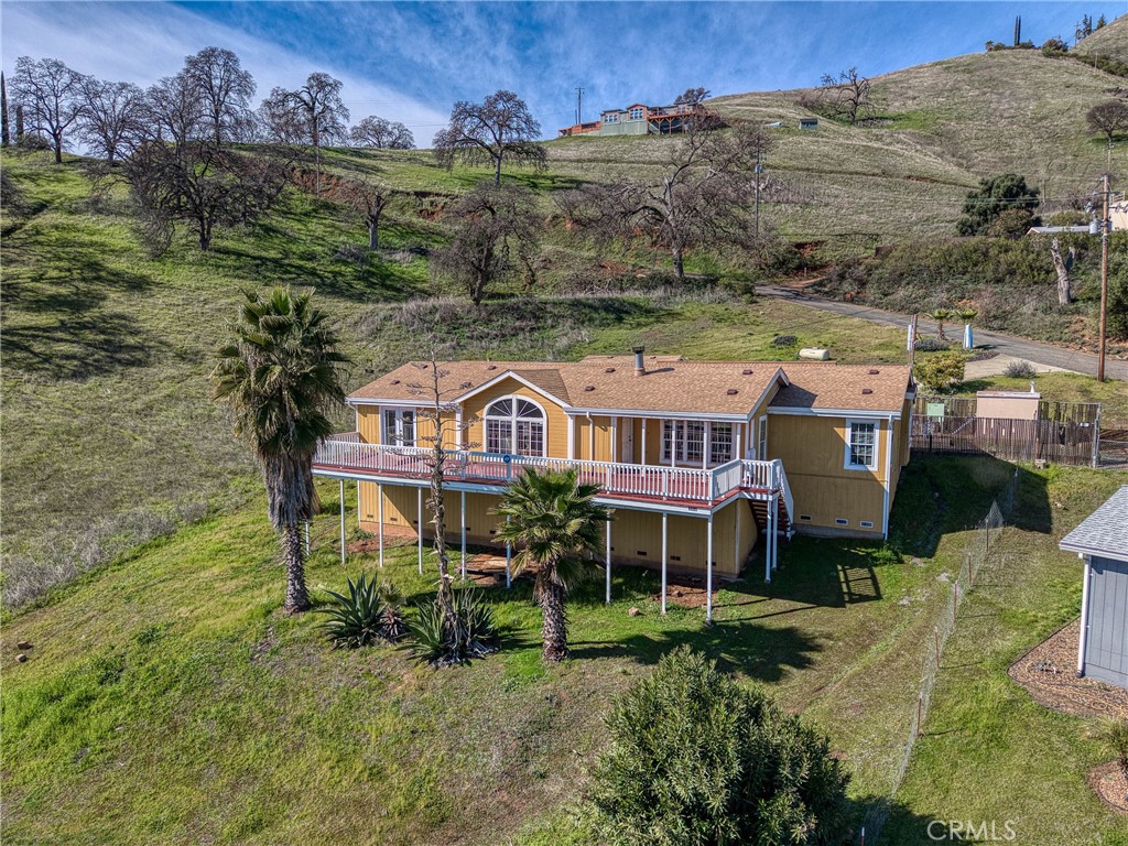 7765 Verna Way, Lucerne, CA 95458