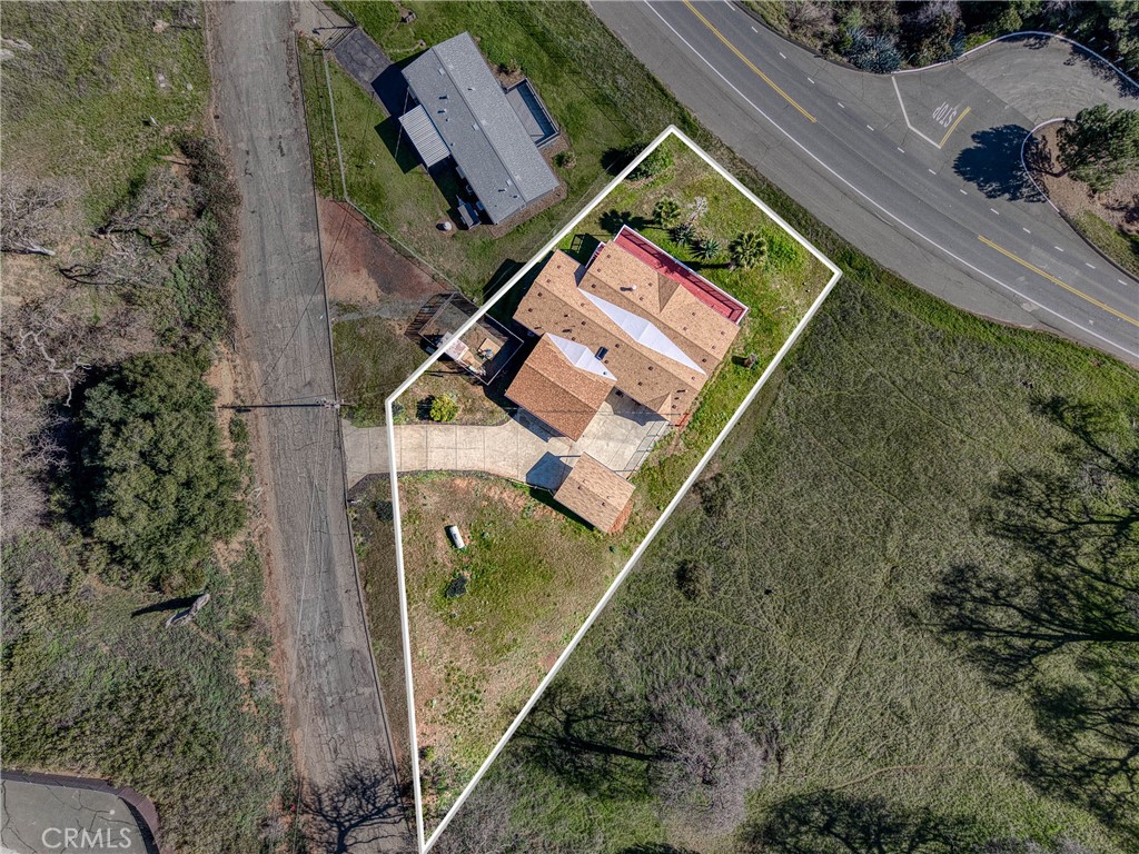 7765 Verna Way, Lucerne, CA 95458