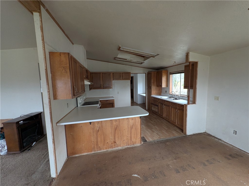 4367 Lakeview, Lucerne, CA 95458