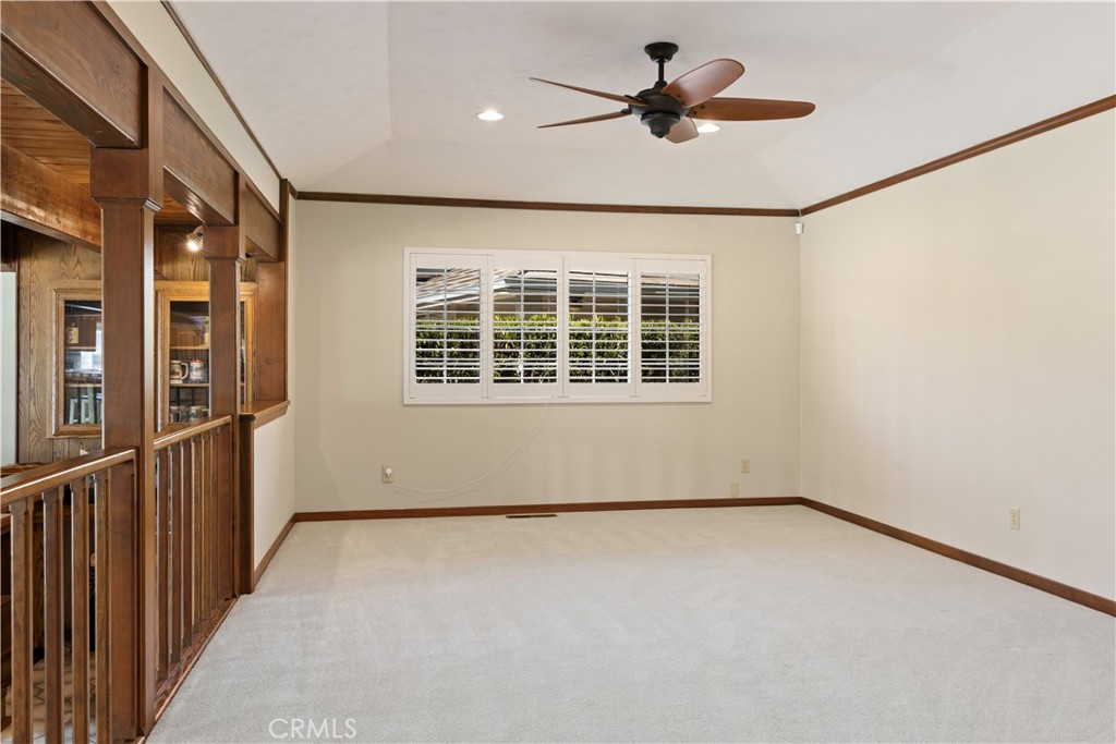 8641 Paradise Valley Blvd, Lucerne, CA 95458