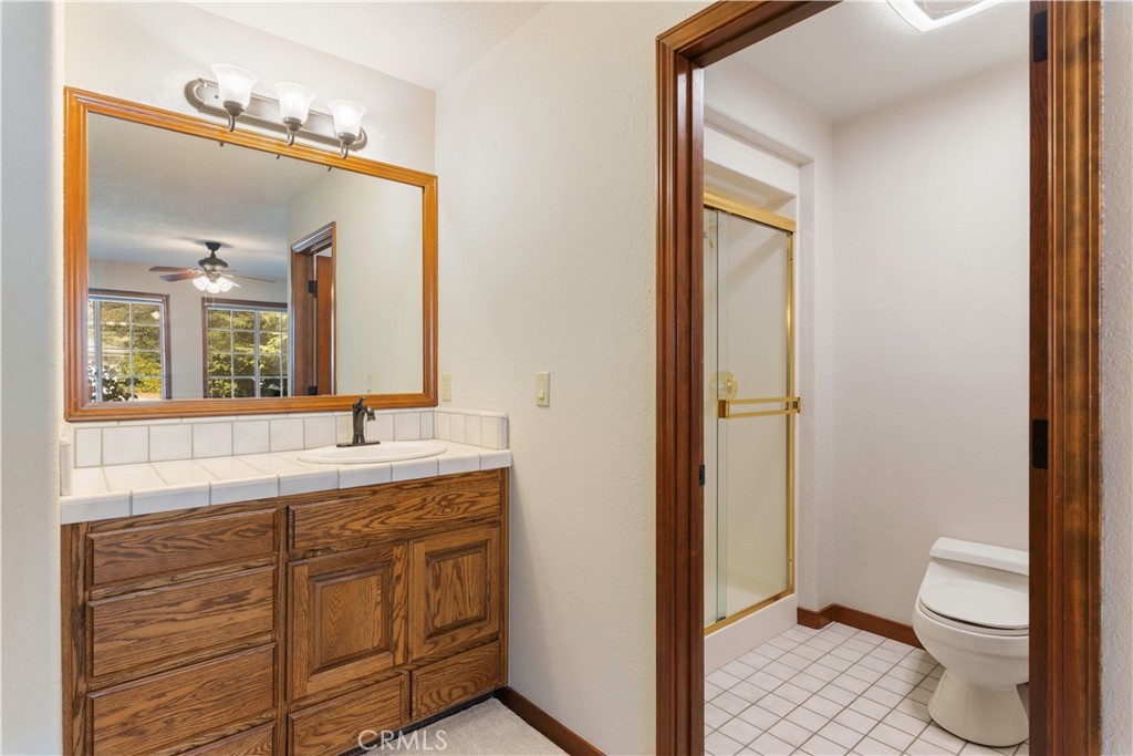 8641 Paradise Valley Blvd, Lucerne, CA 95458