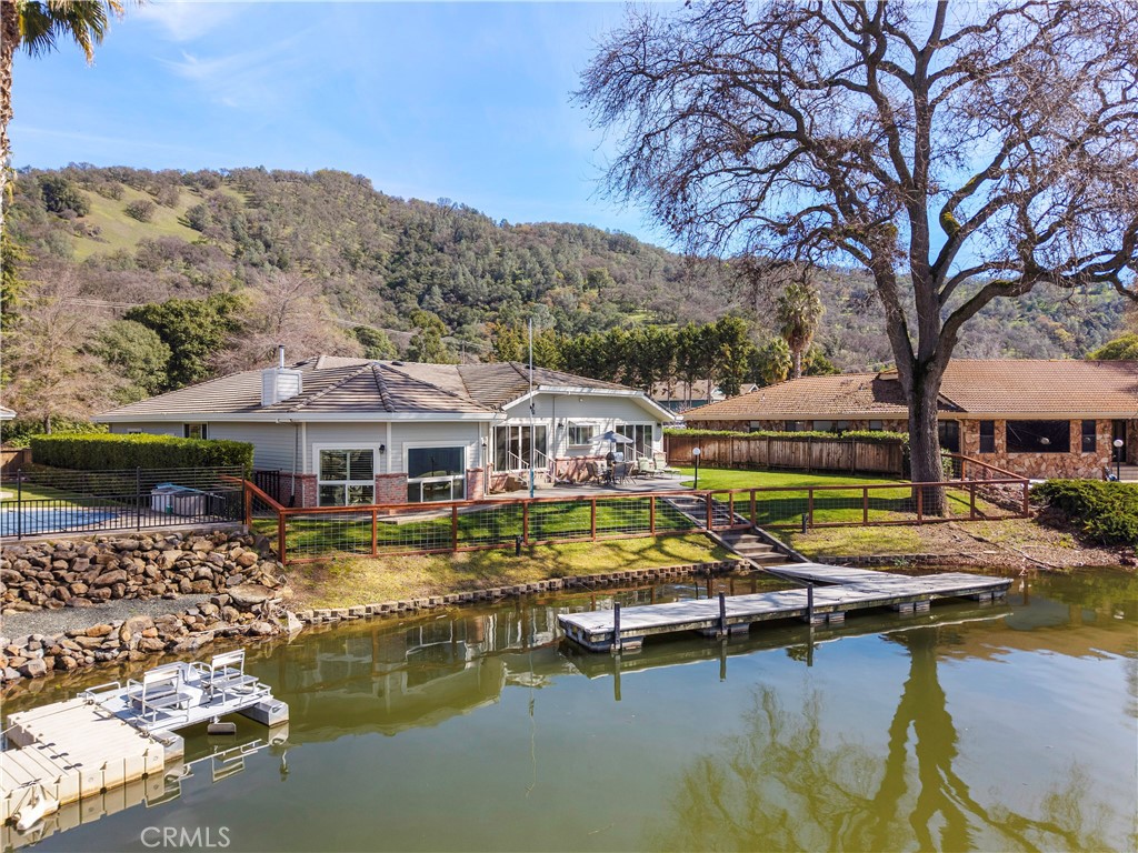 8641 Paradise Valley Blvd, Lucerne, CA 95458