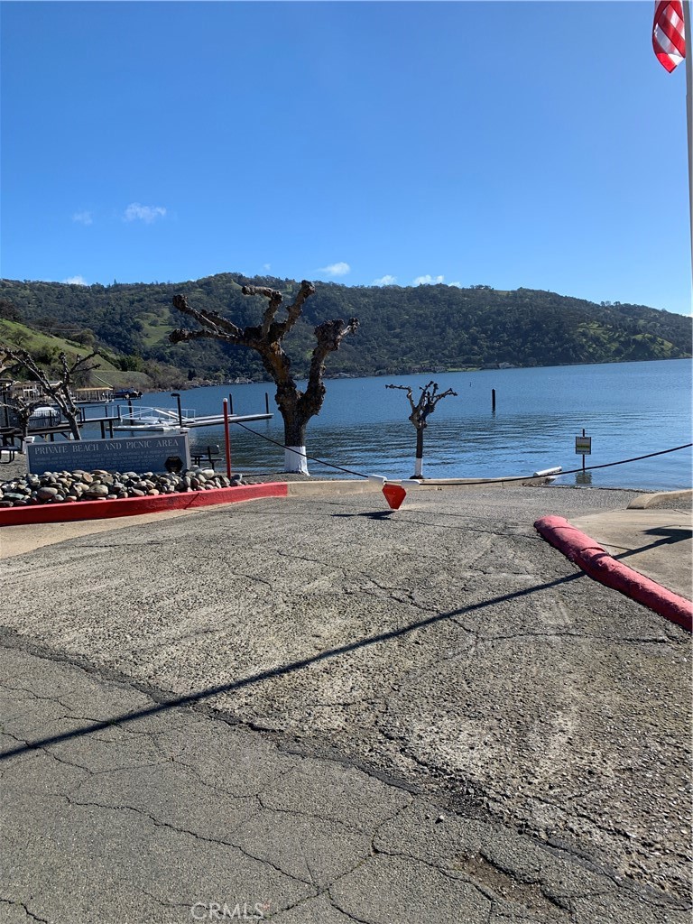 7795 RICHARD Dr, Lucerne, CA 95458