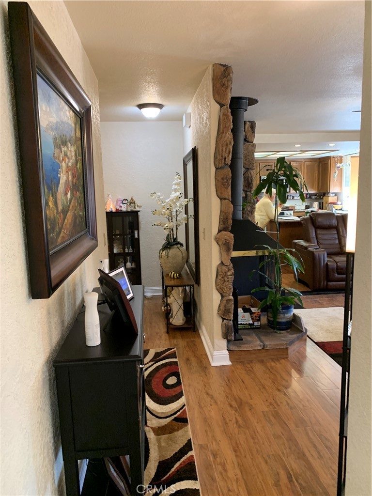 7795 RICHARD Dr, Lucerne, CA 95458