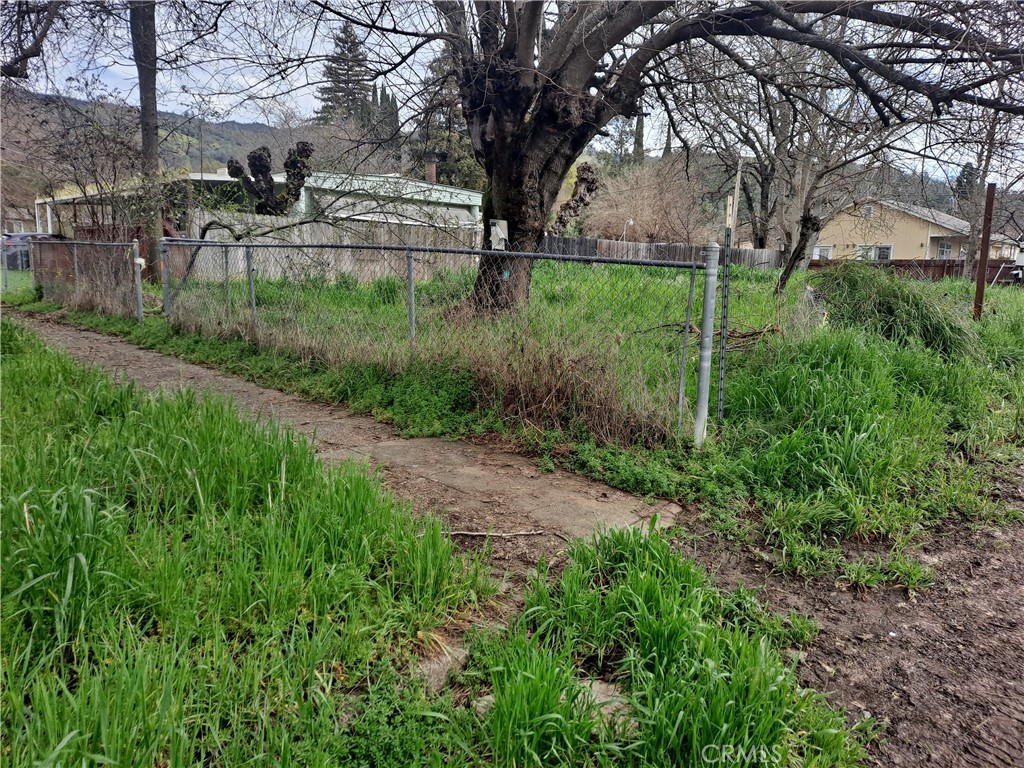 6289 13th Avenue, Lucerne, CA 95458