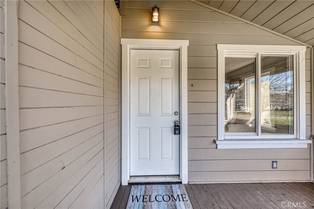 6061 1st Ave, Lucerne, CA 95458