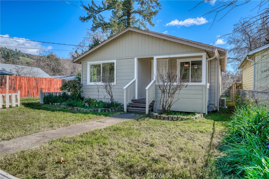 6061 1st Ave, Lucerne, CA 95458