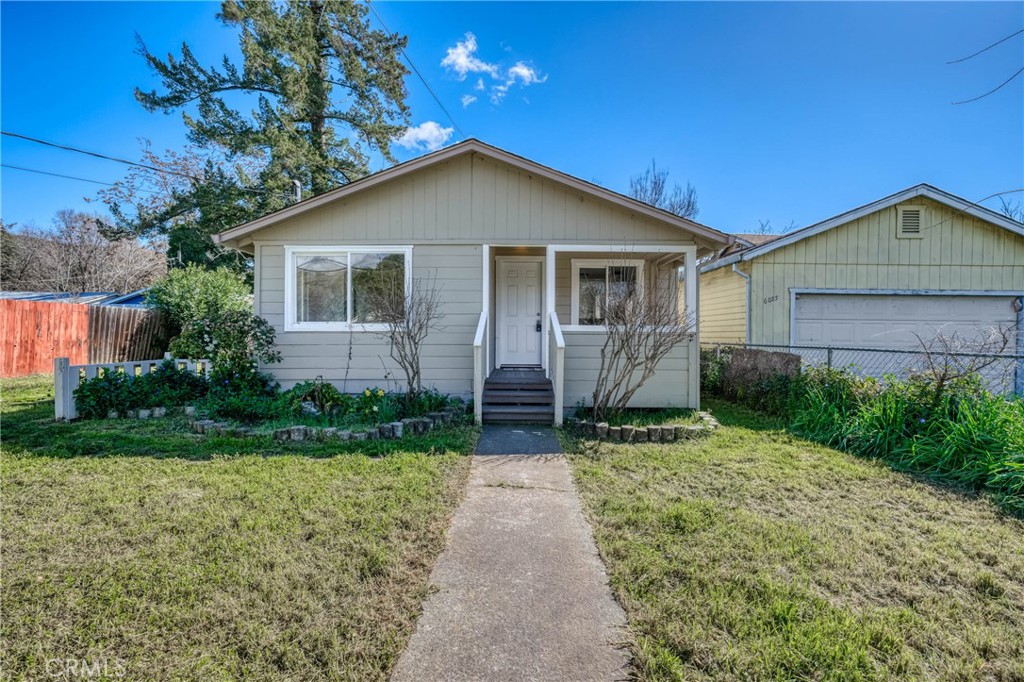 6061 1st Ave, Lucerne, CA 95458