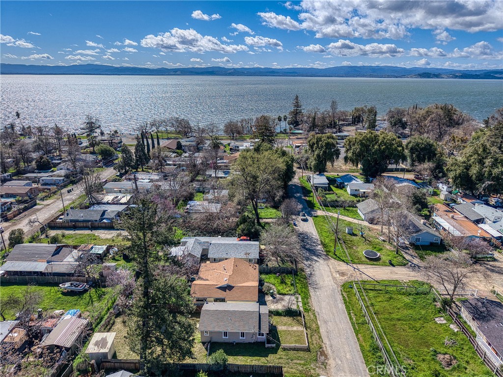 6061 1st Ave, Lucerne, CA 95458