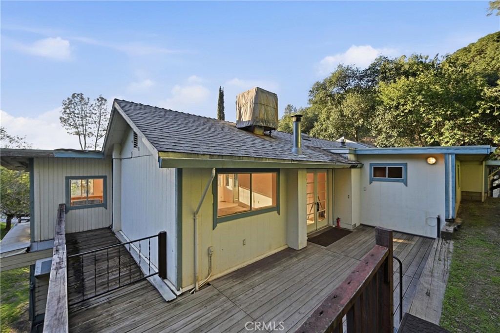 3398 Ogden Rd, Lucerne, CA 95458