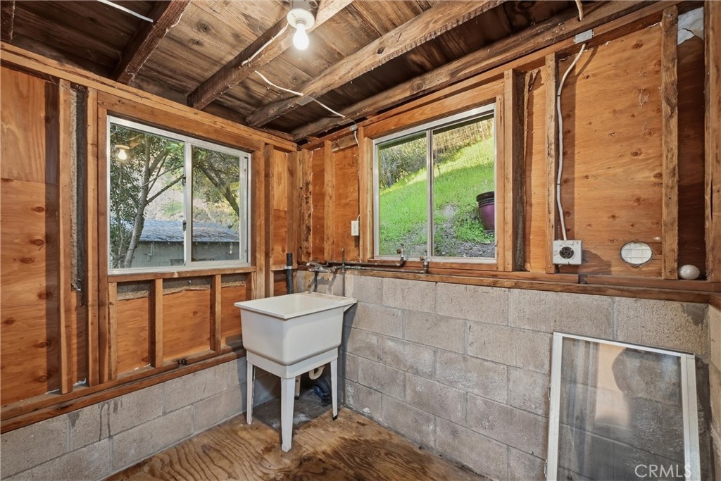 3398 Ogden Rd, Lucerne, CA 95458