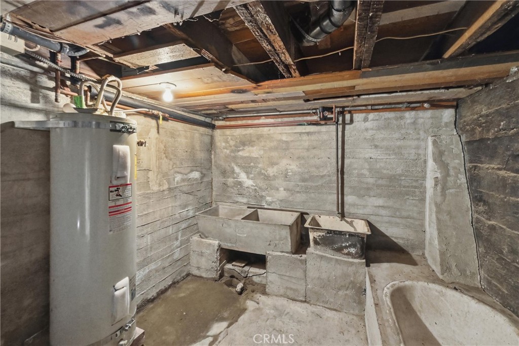 3398 Ogden Rd, Lucerne, CA 95458