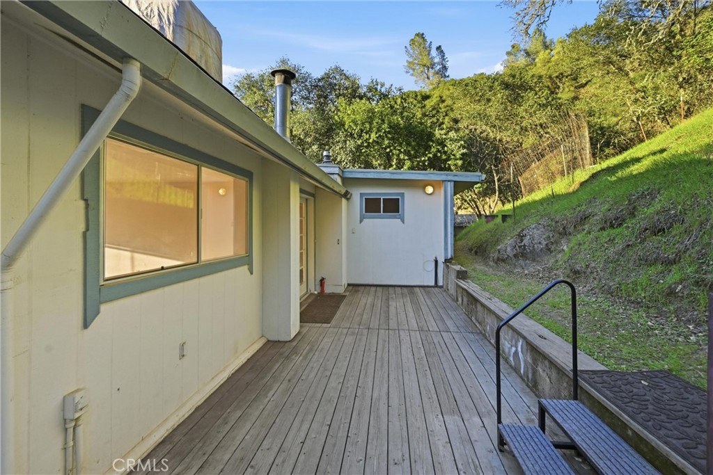 3398 Ogden Rd, Lucerne, CA 95458