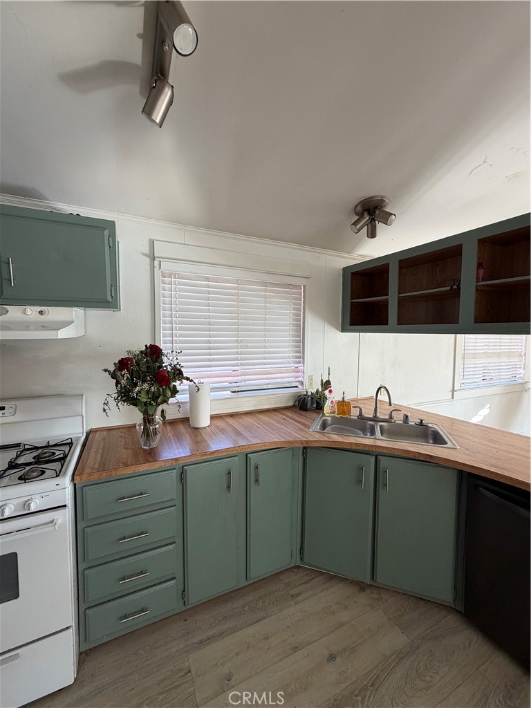 4047 Foothill, Lucerne, CA 95458