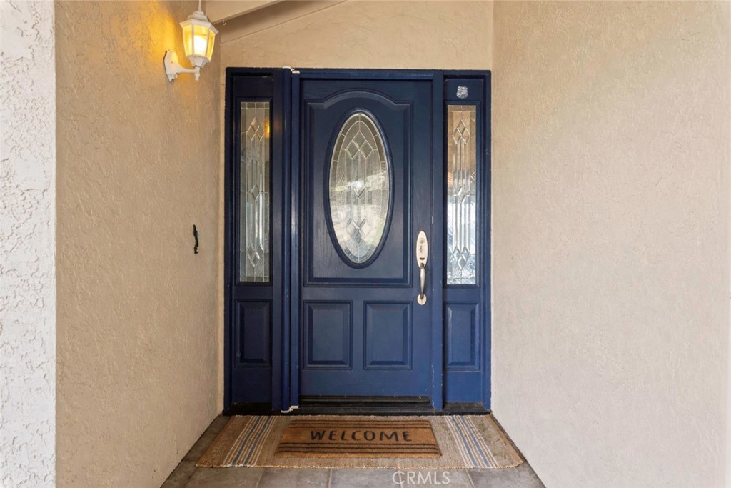 7665 Milos Ct, Lucerne, CA 95458