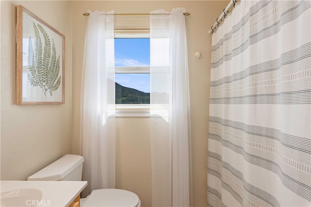 7665 Milos Ct, Lucerne, CA 95458