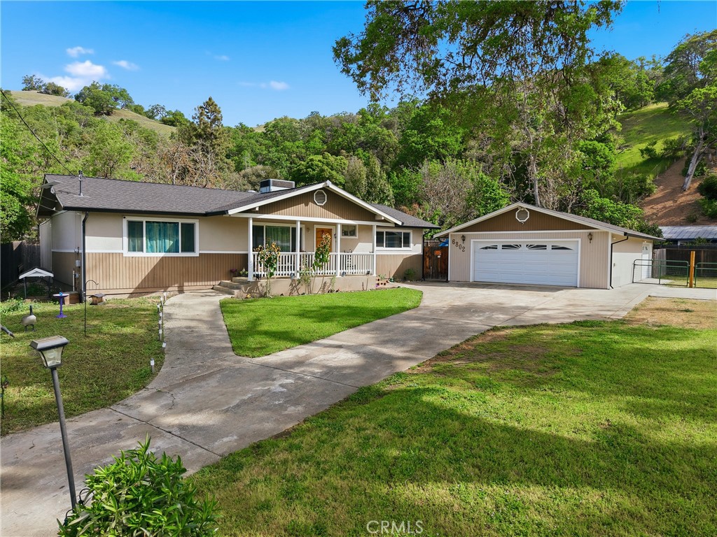 6802 Doris Circle, Lucerne, CA 95458