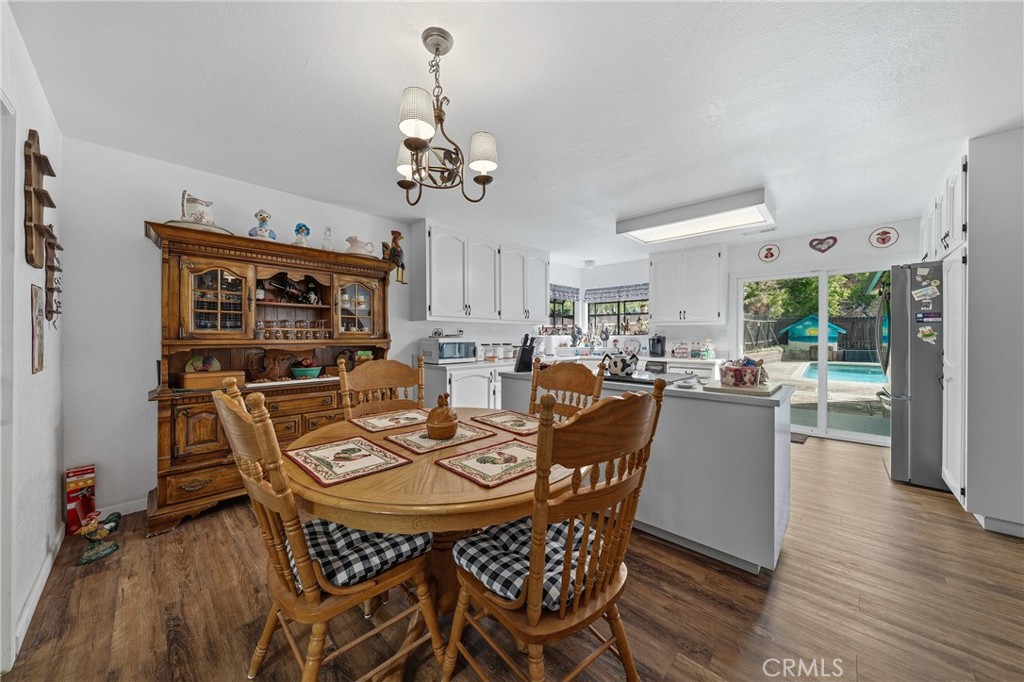 6802 Doris Circle, Lucerne, CA 95458