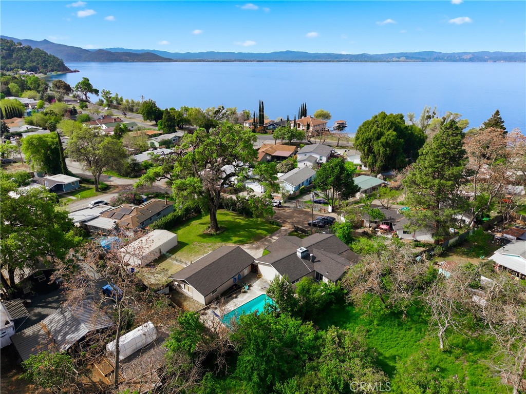 6802 Doris Circle, Lucerne, CA 95458