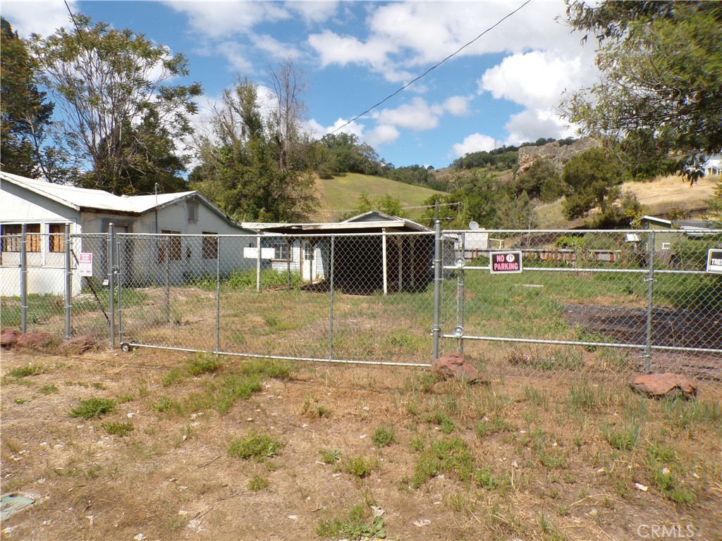 4546 Foothill, Lucerne, CA 95458