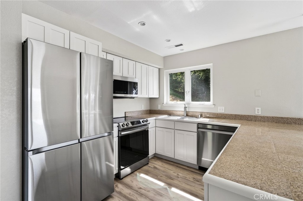 7248 E Highway 20, Lucerne, CA 95458