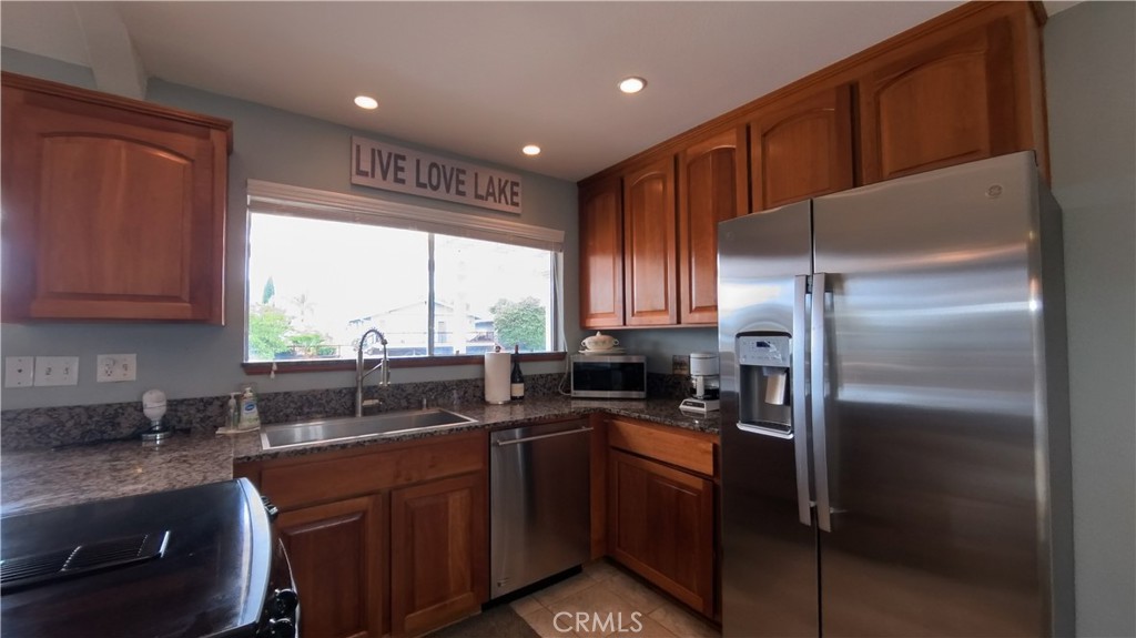 7805 Richard, Lucerne, CA 95458