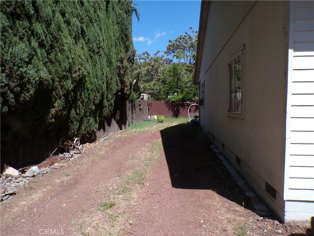 3660 Country Club, Lucerne, CA 95458