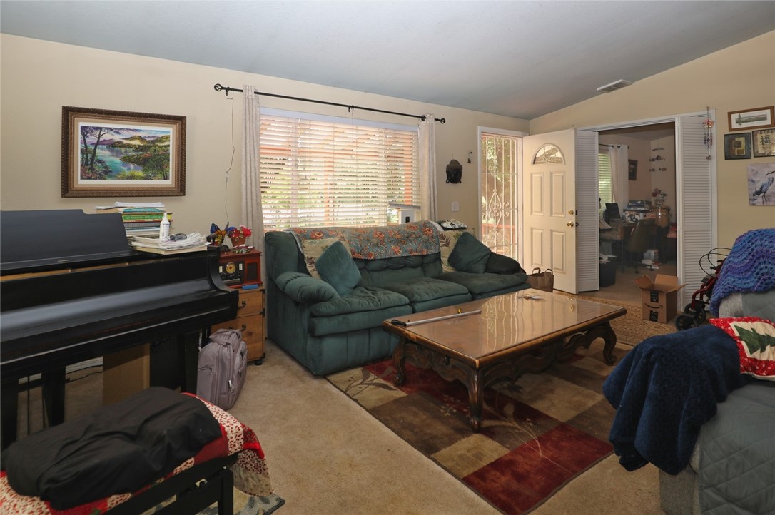 7072 Sonja Lu, Lucerne, CA 95458
