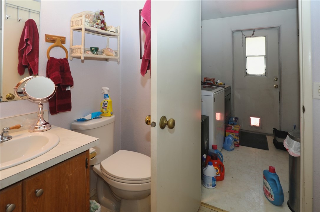 7072 Sonja Lu, Lucerne, CA 95458