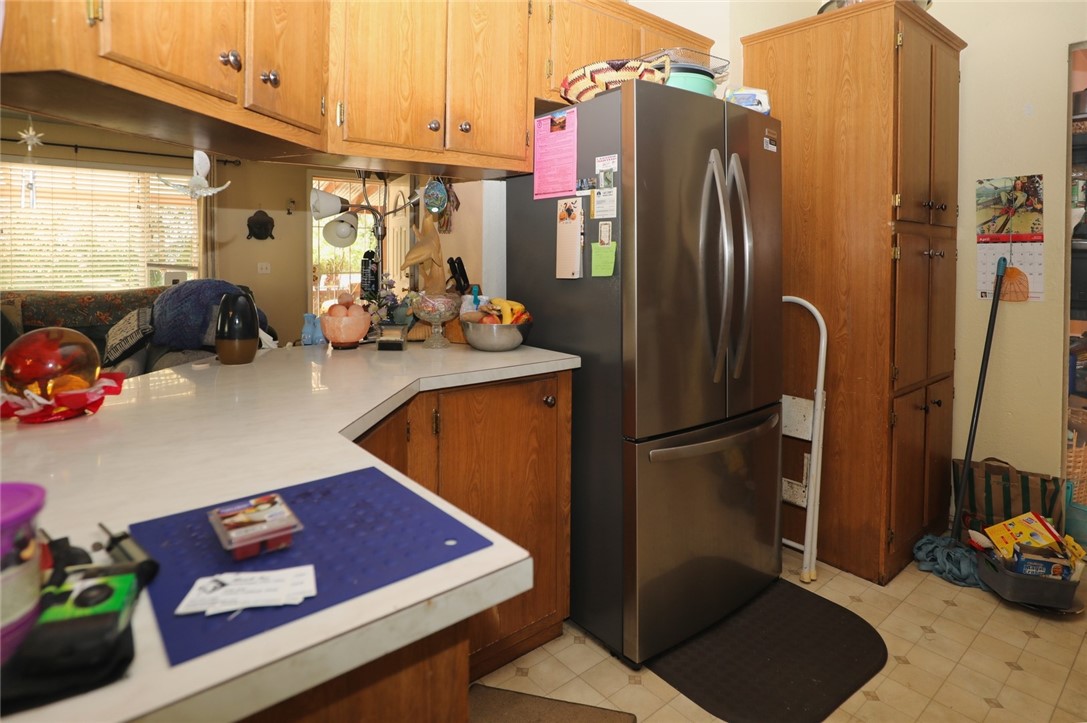 7072 Sonja Lu, Lucerne, CA 95458