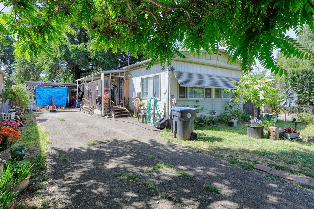 6151 2nd, Lucerne, CA 95458